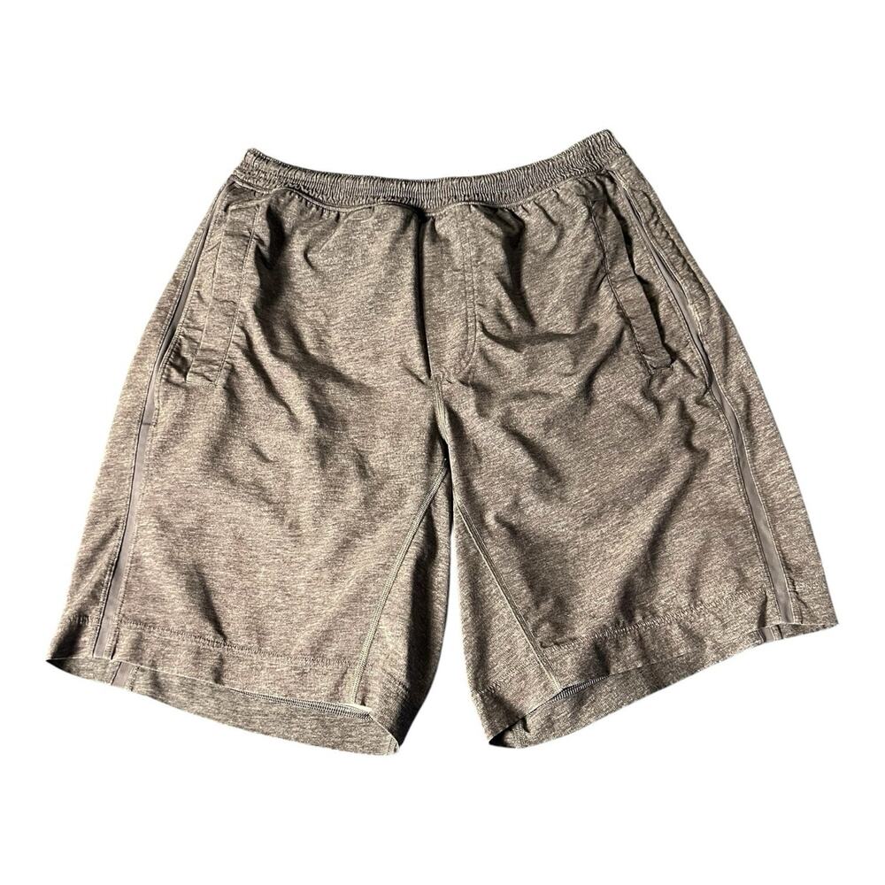 Lululemon Pace Breaker Shorts Mens Medium‎ Gray Stretch Lined Performance Gym 9"